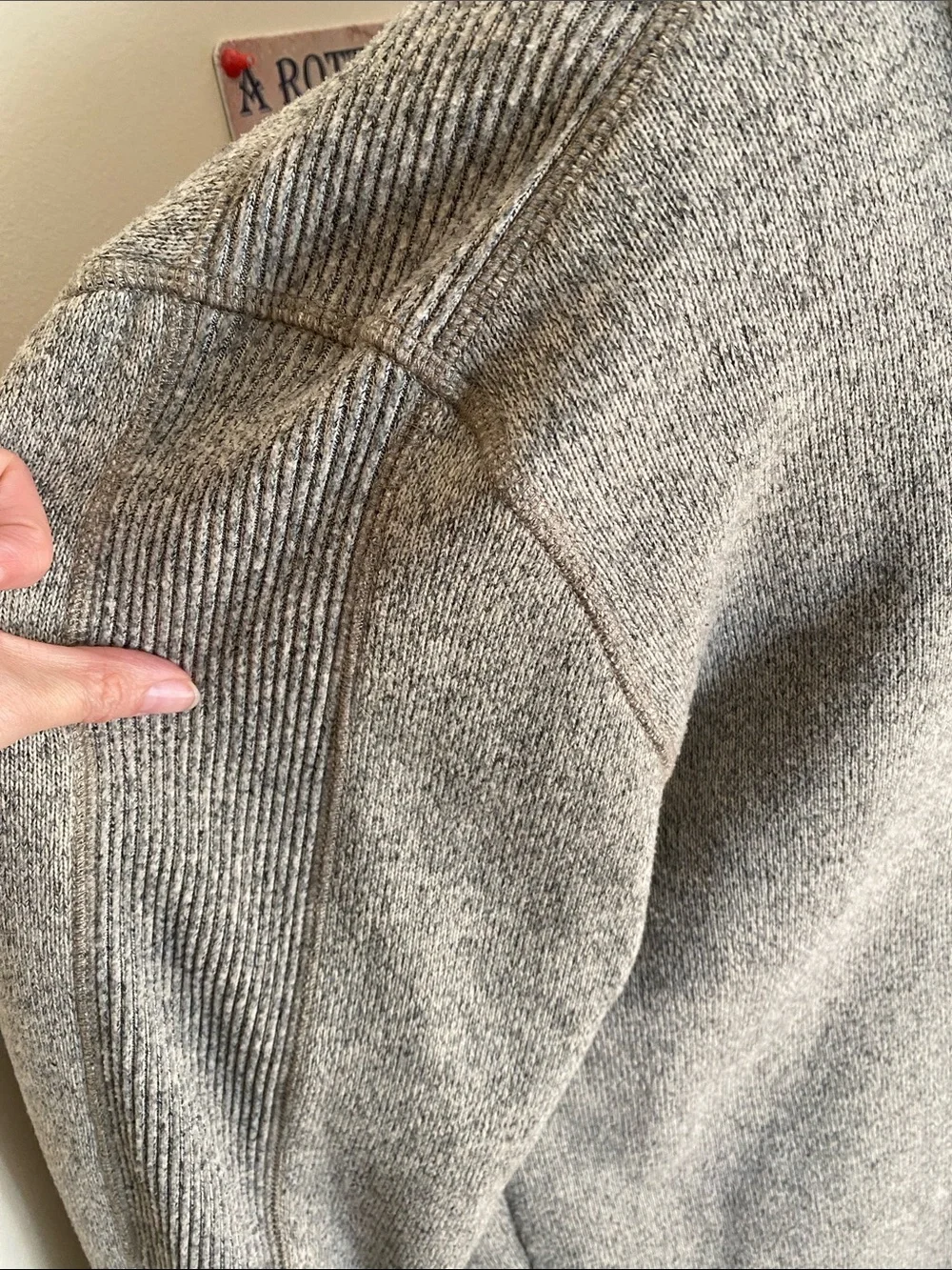 Van Heusen Men’s Classic Fit Mock Neck 1/4 Button Pullover Sweater Sz Large